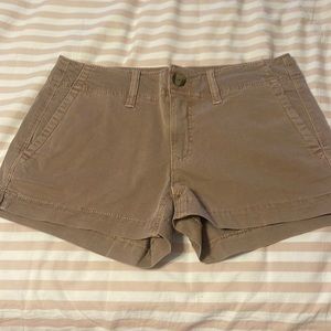 american eagle khaki shorts